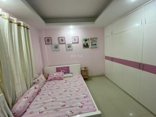 Cần bán căn hộ 83m2 tại đường Tân Vĩnh, Phường 6, Quận 4, Hồ Chí Minh