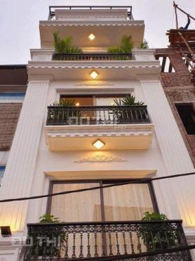 Bán nhà riêng tại phố Linh Lang, Phường Cống Vị, Ba Đình, Hà Nội diện tích 40m2 giá 10.5 tỷ