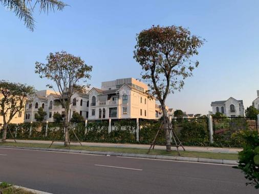 Chính chủ cần bán gấp nhà phố Việt Hưng 46m2, 3 tầng, ô tô sát nhà, 2,85 tỷ
