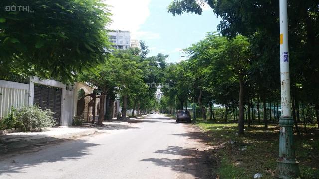 Bán đất đường Nguyễn Duy Trinh khu Đông Thủ Thiêm gần chợ (240m2) 80 triệu/m2