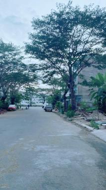 Cần bán gấp đất khu dân cư 13E Làng Việt Kiều cạnh trường đại học Kinh Tế TP. HCM