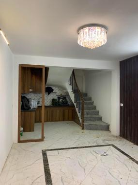 Gấp! Bán nhà mặt ngõ Bạch Đằng, HK giá 3.95 tỷ, 34m2X5T, ảnh thật đẹp lung linh, ở luôn