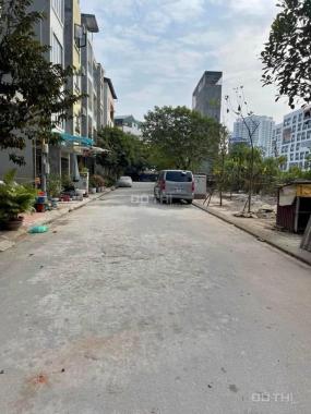 Bán đất tái định cư Tu Hoàng Nhổn DT 40m2 đường 11m ô tô tránh nhau