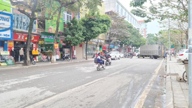 Bán nhà phố Ngô Quyền, TP Vĩnh Yên, Vĩnh Phúc. LH: 0988.758.886