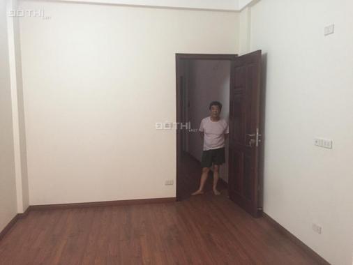 Cho thuê nhà riêng Văn Quán - Chiến Thắng 45 m2 x 5 tầng, ô tô đỗ cửa