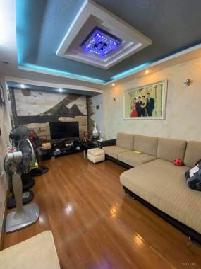 Bán nhà ngõ 1 Nguyễn Thị Định 45m2x5T thoáng mát tặng nội thất trên 4 tỷ Cầu Giấy 0969040000