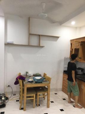 Nhà xây mới thiết kế Châu Âu, cách đường ô tô tránh nhau 60m 32m2*4T, giá 2.32tỷ. LH: 0986185789