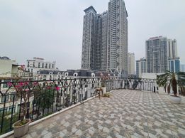 Bán nhà biệt thự lô góc Nguyễn Hoàng 114m2 x 6 tầng x mt 18m 43 tỷ