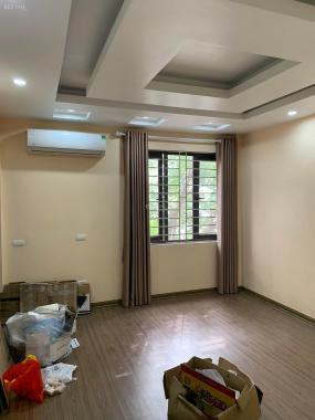 Nhà đẹp ngõ 310 Nghi Tàm, 3,6 tỷ, 32m2x5T, mới đẹp, ở luôn ảnh thật
