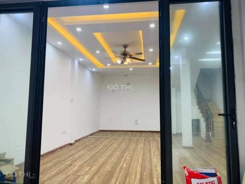 Bán nhà mặt phố kinh doanh, gara ôtô, phố Nguyễn Khang, Quận Cầu Giấy, DT 60m2 4T, giá 11tỷ