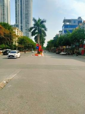 Bán nhà mặt phố Nguyễn Khuyến, Hà Đông, hai làn đường 36m, kinh doanh bất chấp, 25.6 tỷ