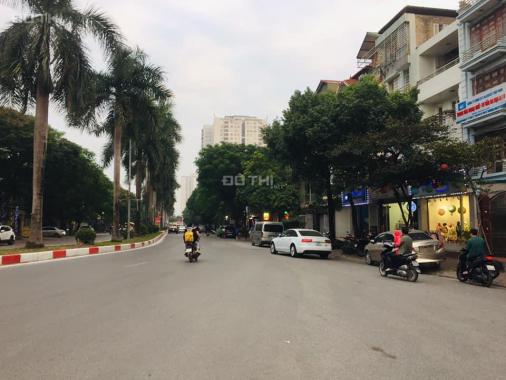 Bán nhà mặt phố Nguyễn Khuyến, Hà Đông, hai làn đường 36m, kinh doanh bất chấp, 25.6 tỷ