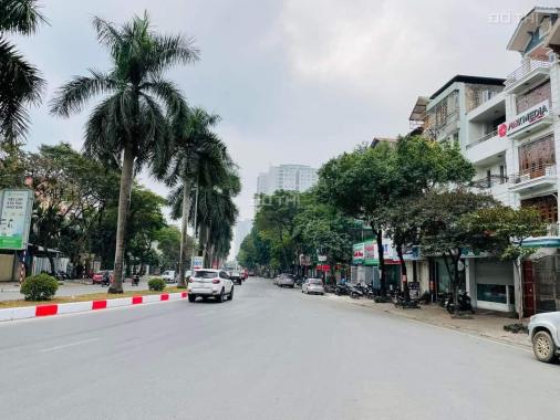 Nhà mặt đường Nguyễn Khuyến, Văn Quán S = 110m2 x 5 tầng. Kinh doanh siêu lợi nhuận