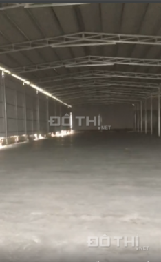 Kho chứa hàng / xưởng sản xuất 2348m2 container đỗ cửa đường TL70, gần Mỹ Đình, 0917335299
