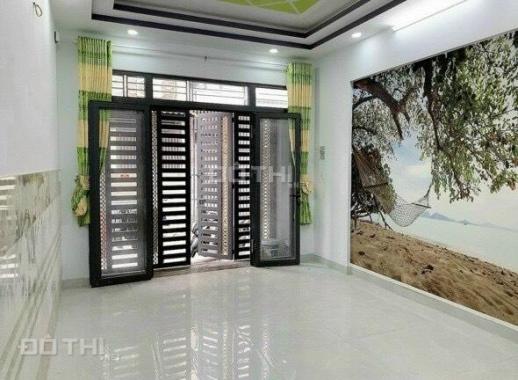 Bán nhà gấp Tân Phú, hẻm xe hơi, 60m2, 4PN, 6 tỷ thương lượng