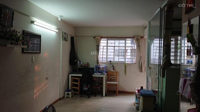 Cần bán căn hộ Ehome 4, căn góc, tầng 1 tại Thuận An, Bình Dương