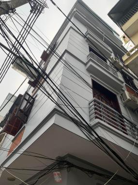 Siêu phẩm mặt ngõ Nghi Tàm, giá 5,5 tỷ, 40m2x6T, lô góc ảnh thật 2 mặt tiền đẹp, KD được