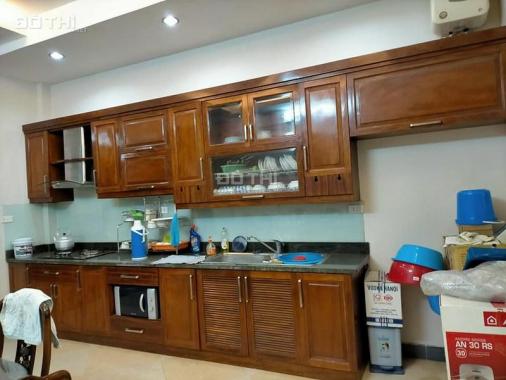 Bán nhà Vũ Tông Phan phân lô, ngõ ô tô, hiếm đẹp 39m2, 5 tầng 5.1 tỷ