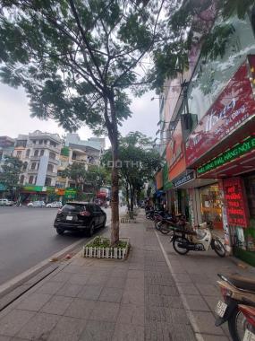 Bán đất tặng nhà mặt phố Nghĩa Tân, 51m2, mt 5m chỉ 11.6 tỷ