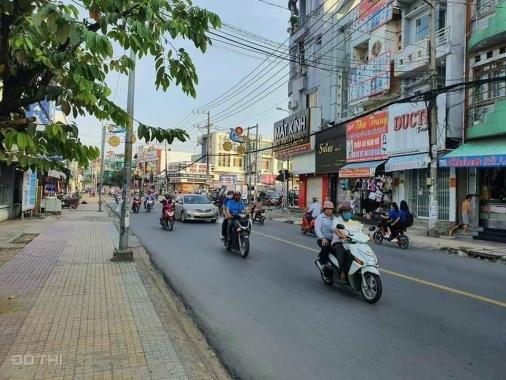Bán mặt tiền kinh doanh đường Trần Hưng Đạo gần ngã 3 cây lơn gần siêu thị Go tp Dĩ An
