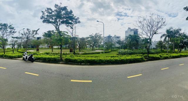 Cần bán lô đất đường Mai Chi Thọ đối diện công viên vị trí siêu đẹp