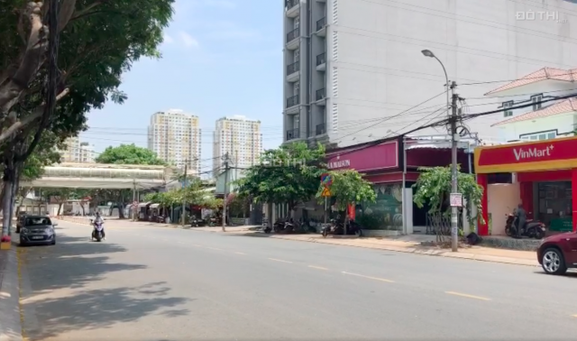 Bán biệt thự Nguyễn Văn Hưởng, Thảo Điền, 175m2 thổ cư, 1 hầm + 3 lầu