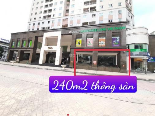 Cho thuê sảnh tầng 1 TTTM tòa chung cư 34T Hoàng Đạo Thúy, 240m2, mặt tiền 20m, vuông vắn, sầm uất