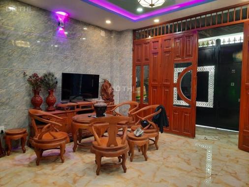 Bán nhà đẹp, hẻm 4m, Nguyễn Hữu Tiến Q. TP, 4x10m, 5 tầng, 4PN, giá chạm đáy 4.5tỷ