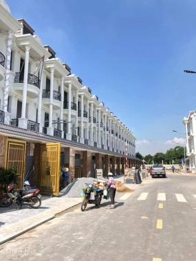 Bán nhà mặt phố tại đường Nguyễn Thị Khắp, Dĩ An, Bình Dương 70m2. Giá 4,8 tỷ