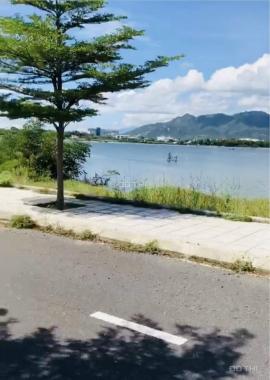 Bán 200m2 đất OĐT mặt tiền đầm Thuỷ Triều Cam Ranh gần đường Nguyễn Tất Thành giá 32tr/m2