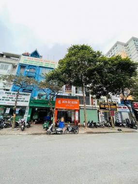 Cơ hội đầu tư, nhà mặt phố Nguyễn Khuyến, Văn Quán, diện tích 110m2 xây 5 tầng, kinh doanh tốt