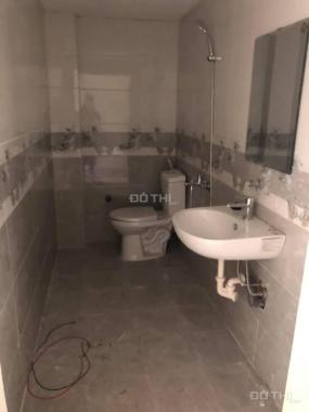 Bán nhà ngõ Lệnh Cư, ĐĐ, giá 4,5 tỷ 38m2x6T, ngõ gần, đẹp ở luôn