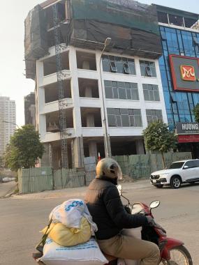 Cho thuê nhà phố Bạch Mai, diện tích 700m2 chia hai tầng, MT 10m: Kinh doanh mọi mô hình