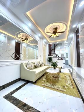 Bán gấp nhà mặt ngõ đường Bạch Đằng, HK giá 3,2 tỷ, DT 33m2x3T, ngõ nông