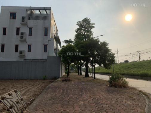 Bán đất đấu giá Liên Mạc DT 88m2 đường 11m sát dự án TP ven sông Lh 0962565333