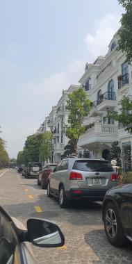 Bán gấp biệt thự, liền kề tại dự án Elegant Park Villa Long Biên, diện tích 136m2