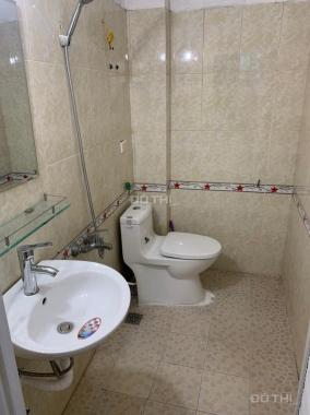 Bán nhà đầu ngõ Chùa Bộc, giá 6 tỷ, 36m2x5T, xây mới hiện đại, ở luôn, ngõ thông