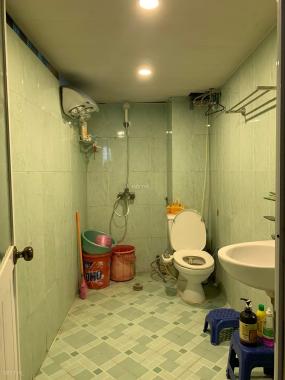 Gấp bán luôn nhà đầu ngõ Nghi Tàm, giá 4.8 tỷ, 35m2x4T, mặt ngõ, mới đẹp