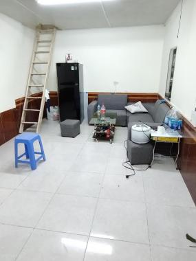 Bán nhà đẹp ở luôn Hoa Bằng 30m2 quận Cầu Giấy, giá 2.79 tỷ