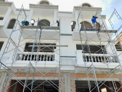 Nhận đặt chỗ 50tr có hoàn lại nhà phố Thăng Long Central City Bàu Bàng, Bình Dương