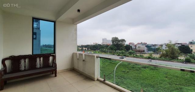 Nhà mặt phố Nam Đuống, Long Biên, Hà Nội 78m2x5tầng MT 5.5m giá: 16.2 tỷ