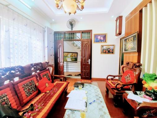 Nhà hiếm Nguyễn Đức Cảnh, 140m2x4T - mới - ngõ thông - ô tô đỗ cổng - kinh doanh, thuê - 10.2 tỷ