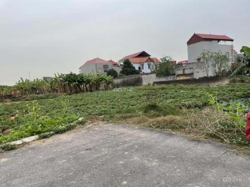 Cần tiền bán gấp ô đất 180m2 vị trí đẹp Phường Kim Chân, Bắc Ninh