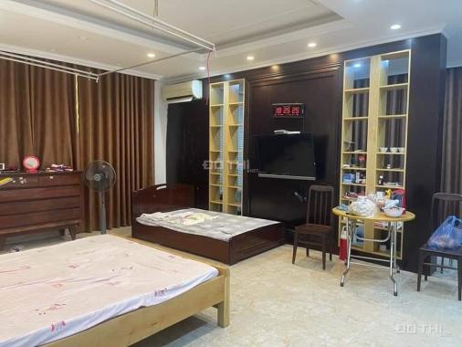 Bán biệt thự Linh Đàm độc, đắc địa, lô góc 2 mặt phố 40m mặt tiền, 330m2 kinh doanh đỉnh