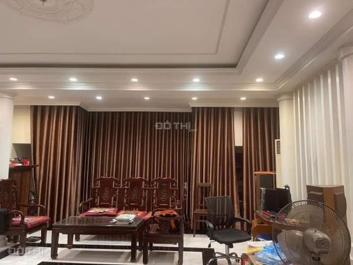 Bán biệt thự Linh Đàm độc, đắc địa, lô góc 2 mặt phố 40m mặt tiền, 330m2 kinh doanh đỉnh