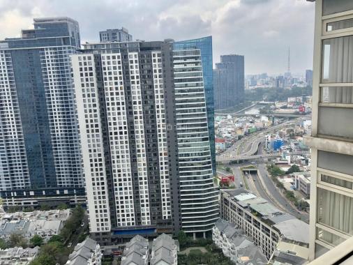 Căn hộ 3PN tầng cao tại Saigon Pearl 140m2 nội thất cao cấp cho thuê