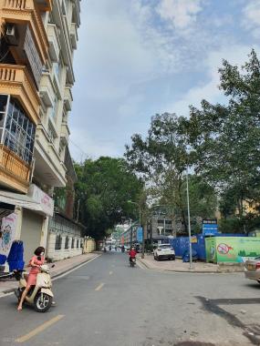 Bán mặt phố Nguyễn Công Hoan, KD đỉnh, sau ô tô tránh, 55m2 x 5 tầng x mặt tiền 4.5m. Giá 26,5 tỷ