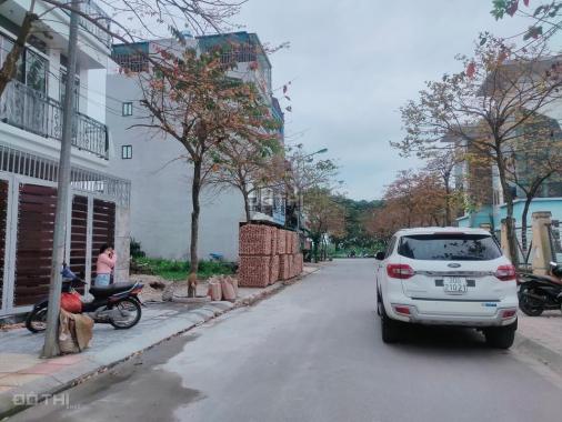 Bán nhà 5 đẹp tại KĐT Việt Hưng, 75m2, MT 6m, vỉa hè KD, gara, thang máy, hơn 10 tỷ 0973206689