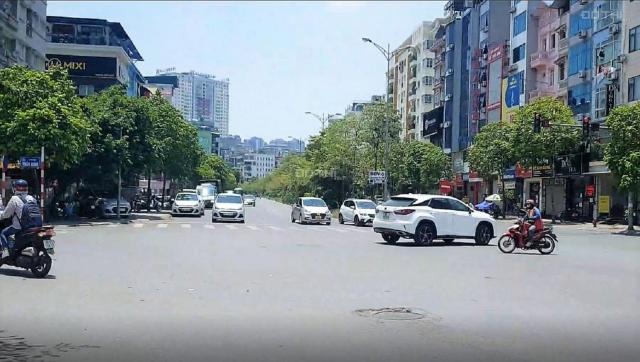 Nhà phố Nguyễn Hoàng - Trần Bình, Cầu Giấy vỉa hè 3m, đường đôi 4 ô tô, 80m2 MT 6.5m 8T 33 tỷ
