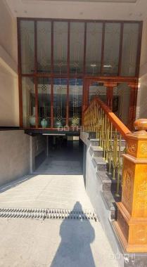 Bán nhà mặt phố quận Ba Đình, gần Liễu Giai. Tòa VP 10 tầng có hầm, ô tô đỗ cửa. 110m2 47tỷ